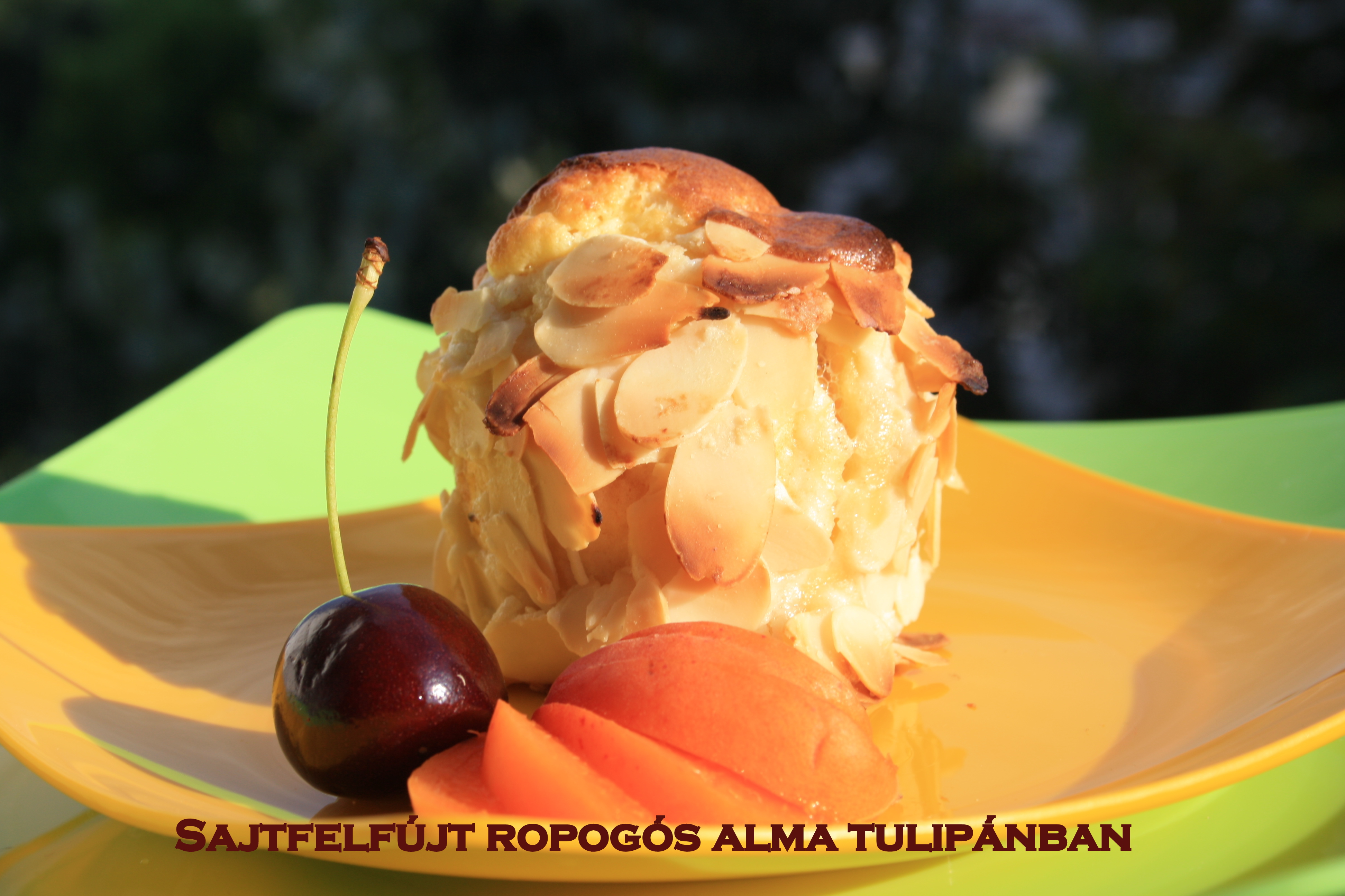 Sajtfelfújt ropogós alma tulipánban